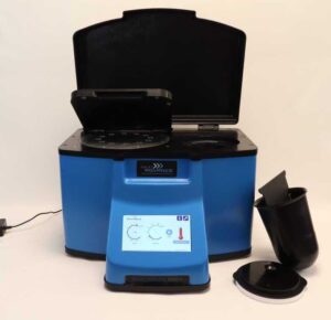 Bullet Blender Gold Plus tissue homogenizer with accessories