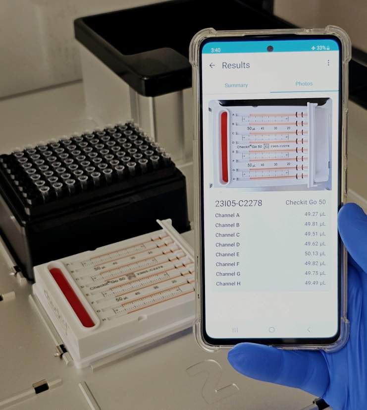 Checkit Recorder analyzes image of Checkit Go test of dispensed volume from automated liquid handler.